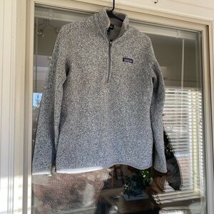 Patagonia women’s quarter zip fleece